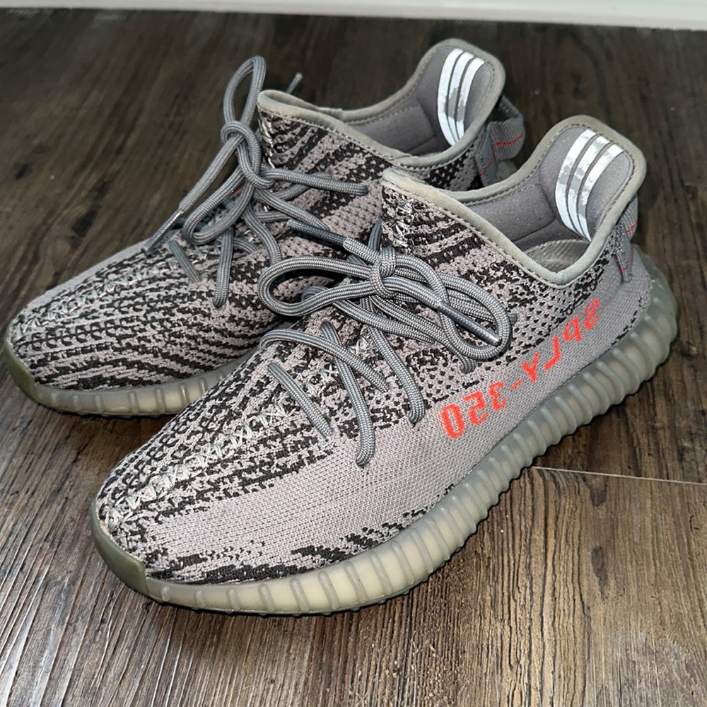 YEEZY boost 350 Beluga 2.0